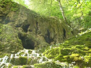 68-Urach-Wasserfall-Wanderu